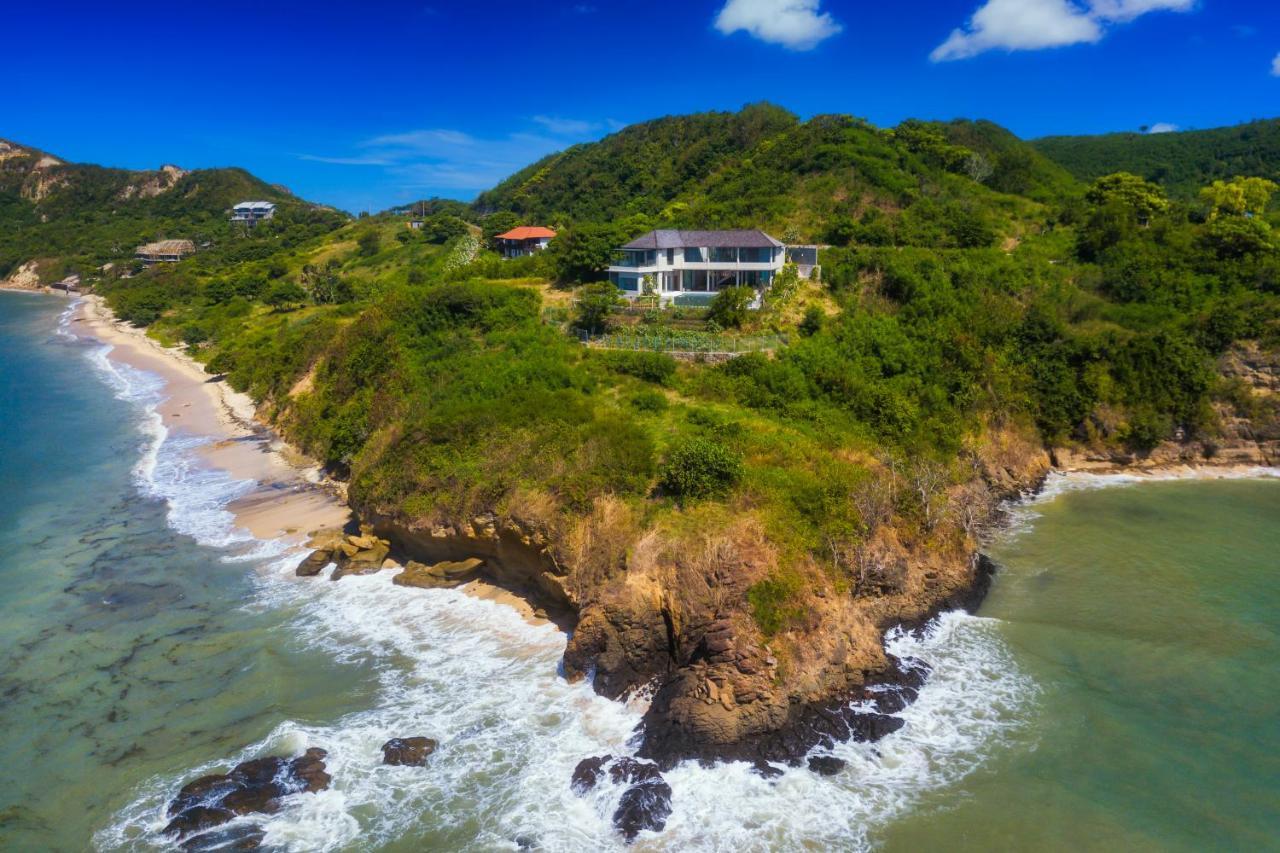Villa Utamaro Bumbang Buitenkant foto